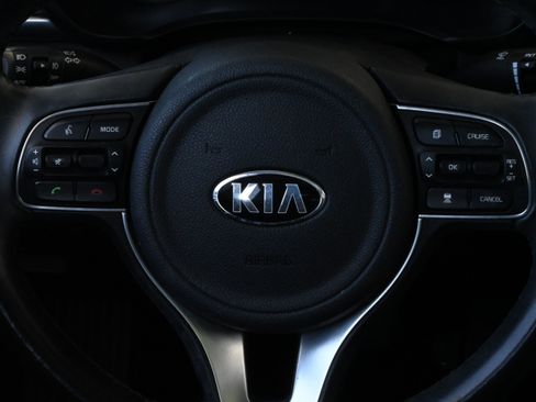 Used 2018 Kia Optima EX w/ Technology Package FWD image 33