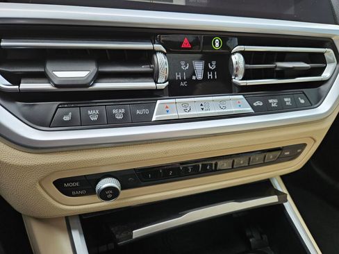 Used 2020 BMW 330i Sedan w/ Convenience Package image 20