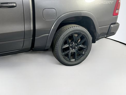 Used 2022 RAM 1500 Laramie image 30