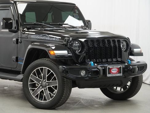 Certified 2022 Jeep Wrangler Unlimited Sahara image 3