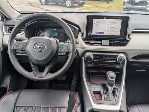 Used 2024 Toyota RAV4 XLE w/ Convenience Package image 27