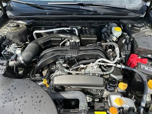 Certified 2025 Subaru Outback Limited AWD/4WD image 12