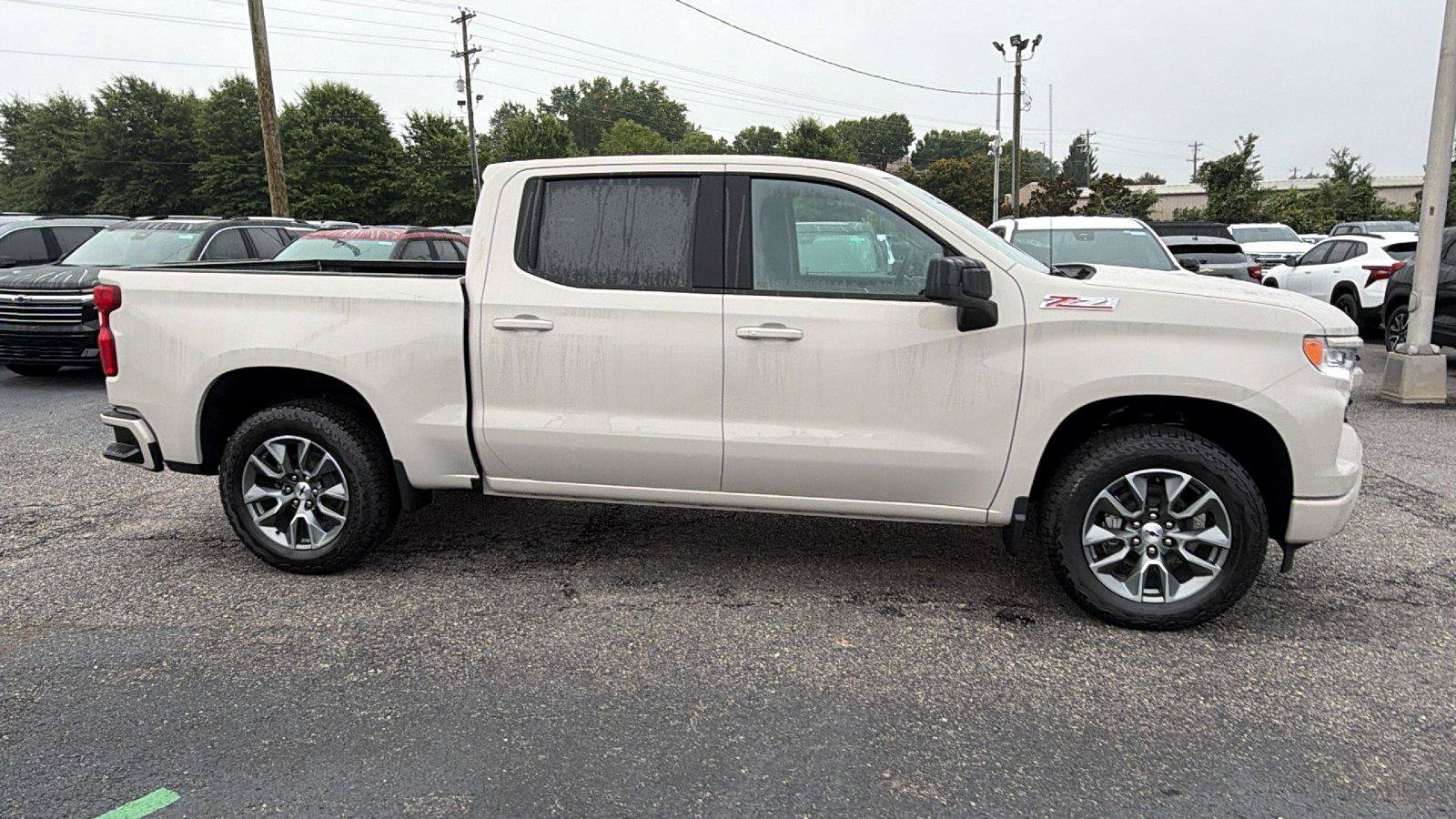 New 2026 Chevrolet Silverado 1500 RST AWD/4WD image 7