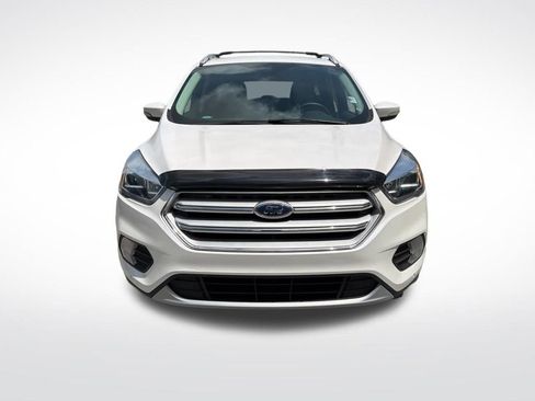 Used 2019 Ford Escape Titanium image 3