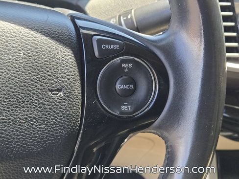 Used 2017 Honda Accord EX-L image 24