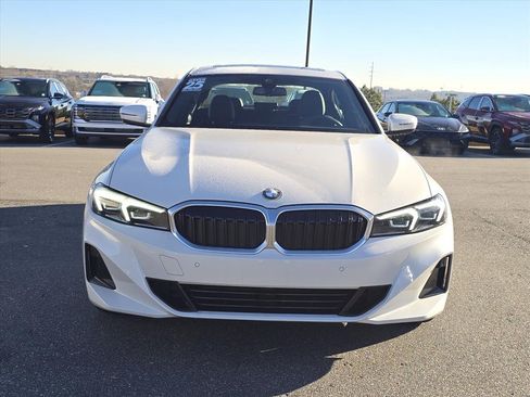 Used 2025 BMW 330i Sedan image 8