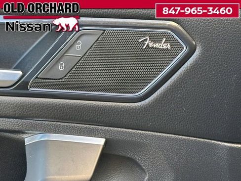 Used 2022 Volkswagen Tiguan SEL R-Line image 11