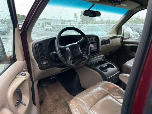 Used 2001 Chevrolet Express 1500 LT RWD image 14