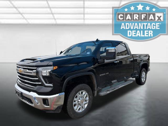 Used 2026 Chevrolet Silverado 2500 LTZ AWD/4WD image 2