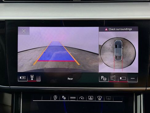 Used 2023 Audi A8 L 3.0T w/ Luxury Package image 34