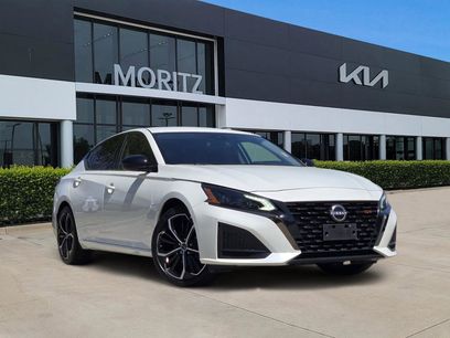 Used 2024 Nissan Altima 2.5 SR