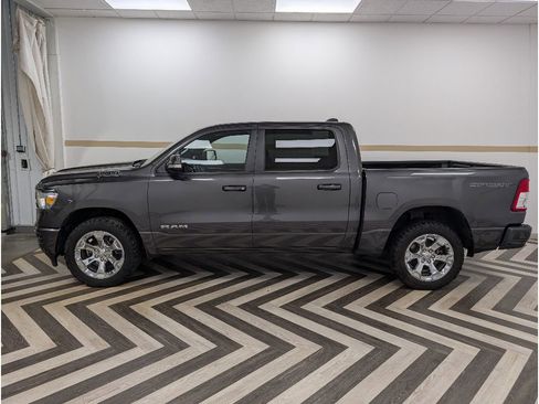Used 2021 RAM 1500 Big Horn AWD/4WD image 3