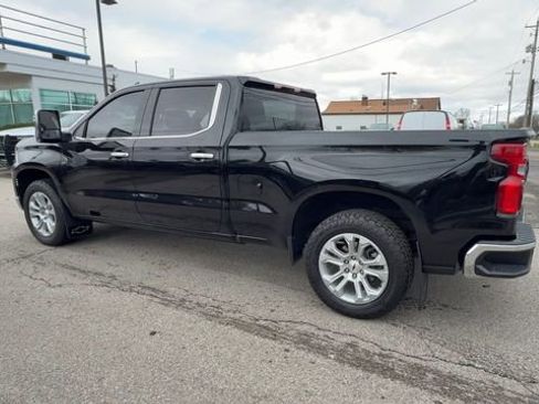 Used 2025 Chevrolet Silverado 1500 LTZ AWD/4WD image 6