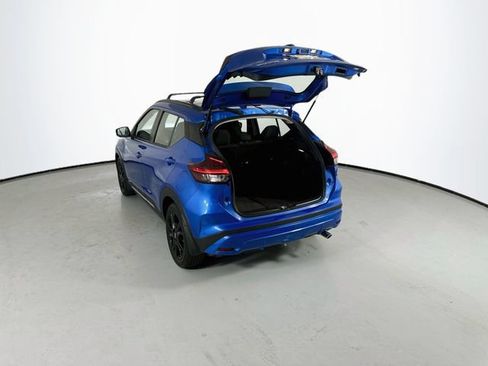 Used 2024 Nissan Kicks SR w/ Interior Electronics Package FWD image 23