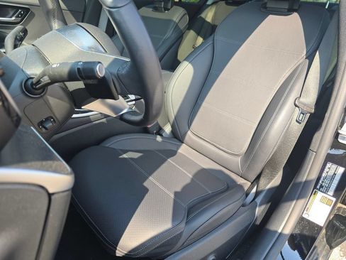 Certified 2025 Mercedes-Benz C 300 4MATIC Sedan image 25