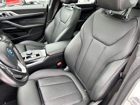 Used 2024 BMW i4 xDrive40i image 16