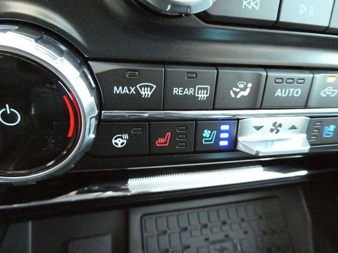 New 2026 Ford F150 Platinum w/ Equipment Group 702A High AWD/4WD image 28