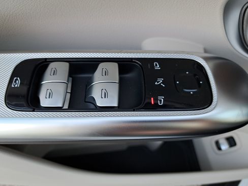 New 2026 Mercedes-Benz GLC 300 4MATIC image 29