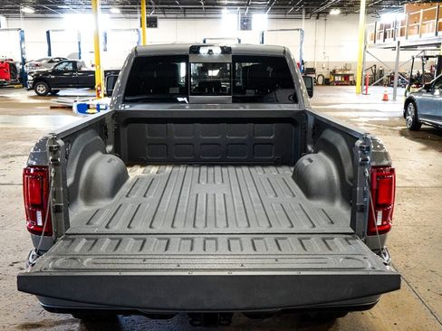 New 2026 RAM 2500 Laramie AWD/4WD image 11