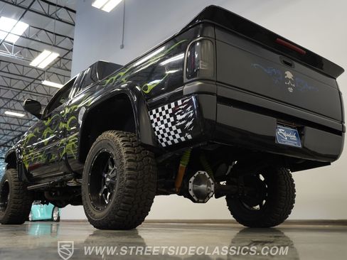 Used 1995 Dodge Ram 1500 Truck 4x4 Regular Cab image 25