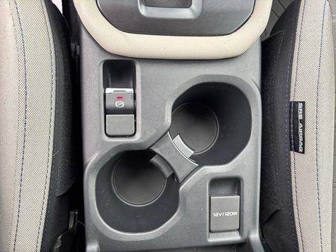 Used 2025 Subaru Forester AWD/4WD image 19