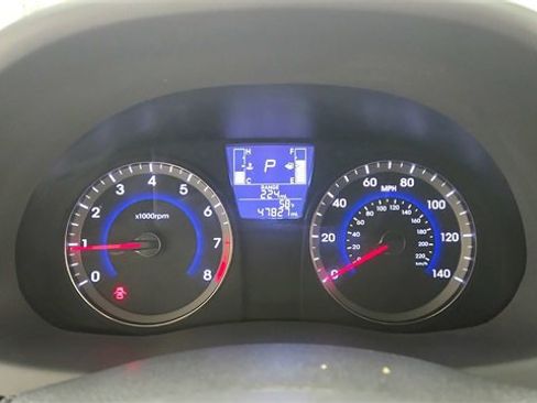 Used 2015 Hyundai Accent GLS image 19