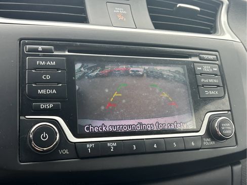Used 2018 Nissan Sentra S w/ S Midnight Style Package FWD image 11