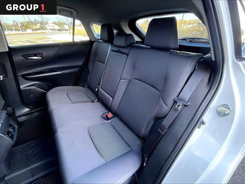 Used 2024 Toyota Venza LE image 19