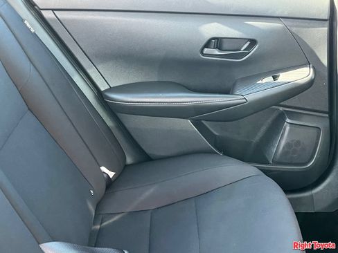 Used 2024 Nissan Sentra S FWD image 14