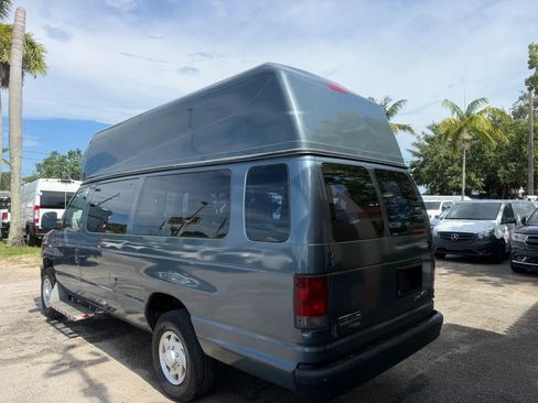 Used 2014 Ford E-350 and Econoline 350 Extended Super Duty w/ Power Group RWD image 4