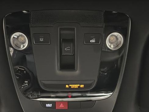 Used 2024 Kia Sorento SX Prestige image 35