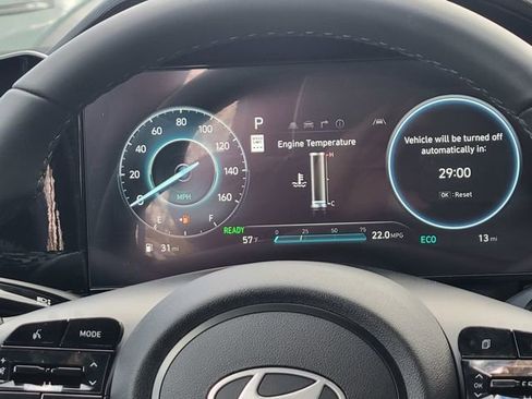 New 2025 Hyundai Elantra Limited FWD image 31