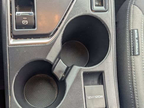 Certified 2024 Subaru Impreza 2.0i image 24