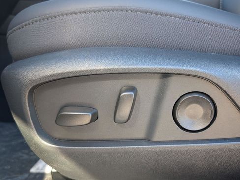 New 2026 GMC Terrain Elevation image 12