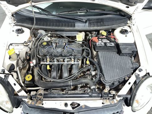Used 2003 Dodge Neon SXT FWD image 12