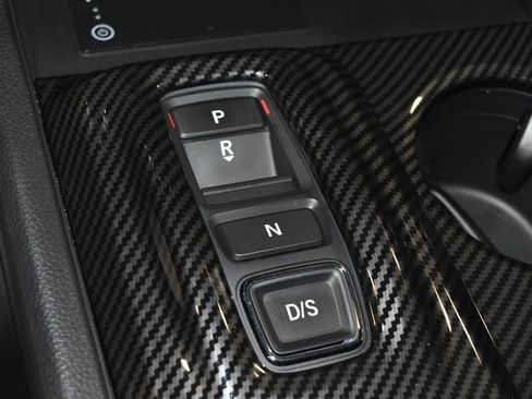 Used 2025 Honda Pilot EX-L image 18