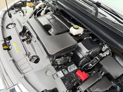 Used 2020 Nissan Pathfinder S AWD/4WD image 30
