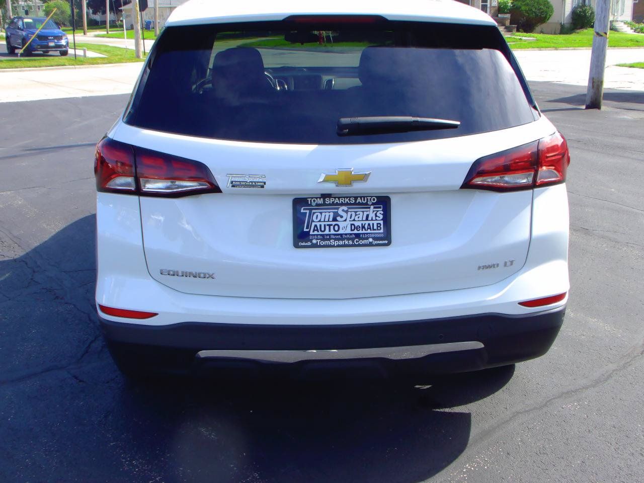 Used 2023 Chevrolet Equinox LT w/ Driver Convenience Package AWD/4WD image 26