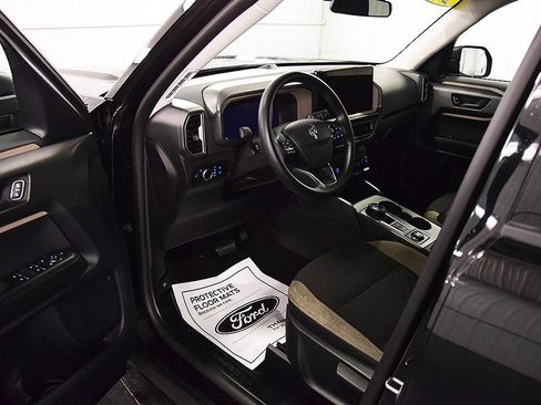 Used 2025 Ford Bronco Sport Big Bend image 14