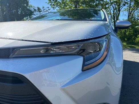 Used 2024 Toyota Corolla LE FWD image 13