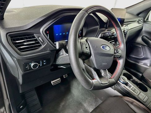 Used 2024 Ford Escape ST-Line AWD/4WD image 9