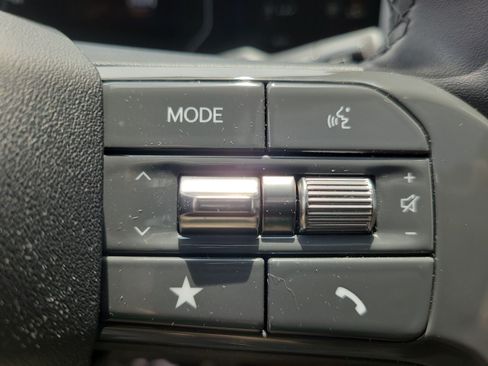 Used 2024 Kia EV9 GT-Line AWD/4WD image 31