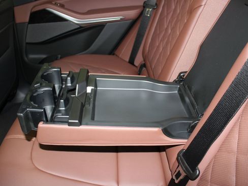 New 2026 BMW X5 xDrive40i image 21