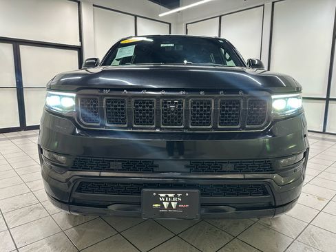 Used 2024 Jeep Grand Wagoneer Series II w/ Quick Order Packagew 28T AWD/4WD image 10
