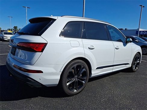 Used 2025 Audi Q7 3.0T Prestige w/ Prestige Package image 6