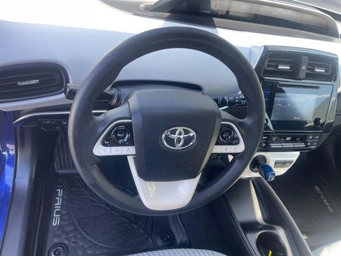 Used 2018 Toyota Prius Two w/ Prius Two Safety Plus Package image 15