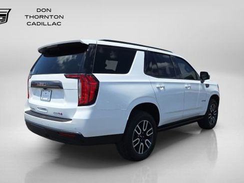 Used 2024 GMC Yukon AT4 w/ AT4 Premium Package AWD/4WD image 5