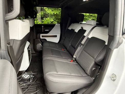 Used 2024 GMC Hummer EV 3X AWD/4WD image 16
