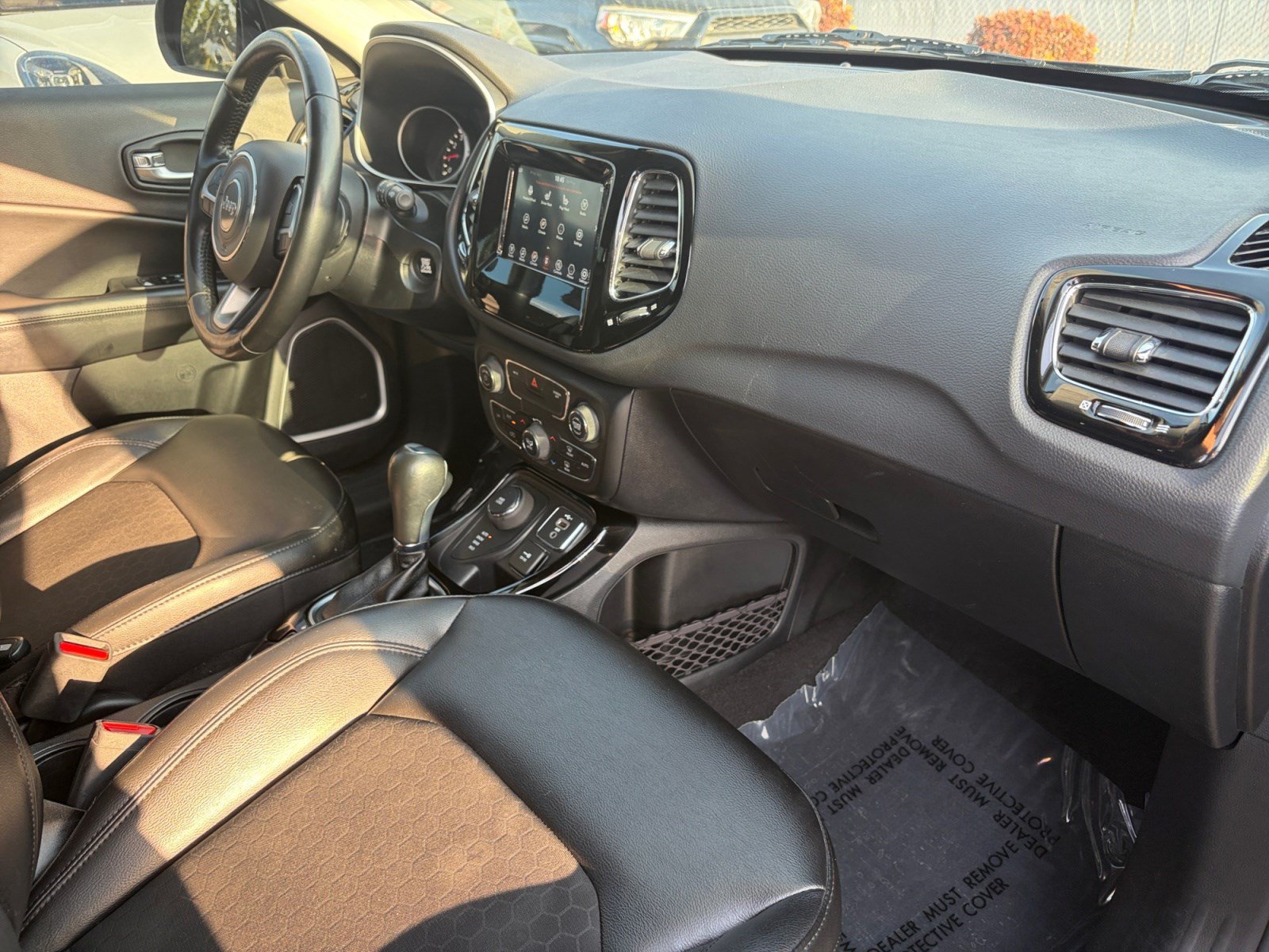 Used 2021 Jeep Compass Latitude AWD/4WD image 27