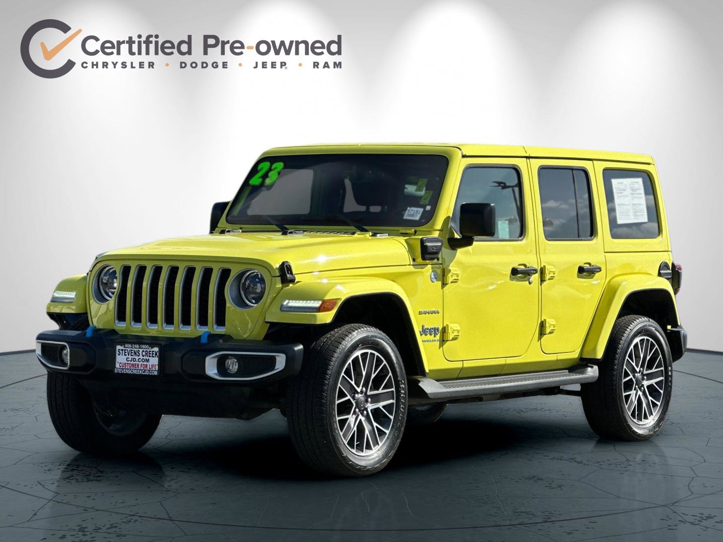 Certified 2023 Jeep Wrangler Unlimited Sahara w/ Cold Weather Group AWD/4WD image 8